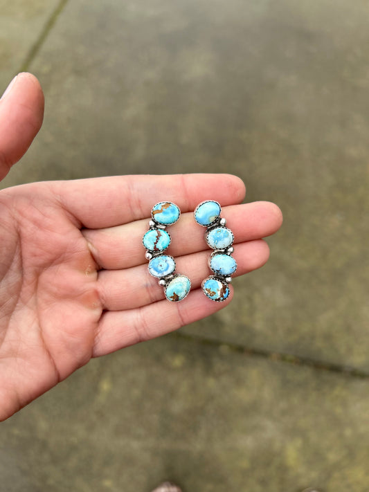 4 Stone Golden Hill Studs